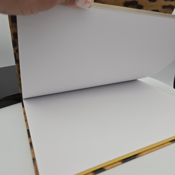 Dolce & Gabbana Beauty Leopard  Limited Edition Notebook: Collector’s Item - Picture 10 of 12